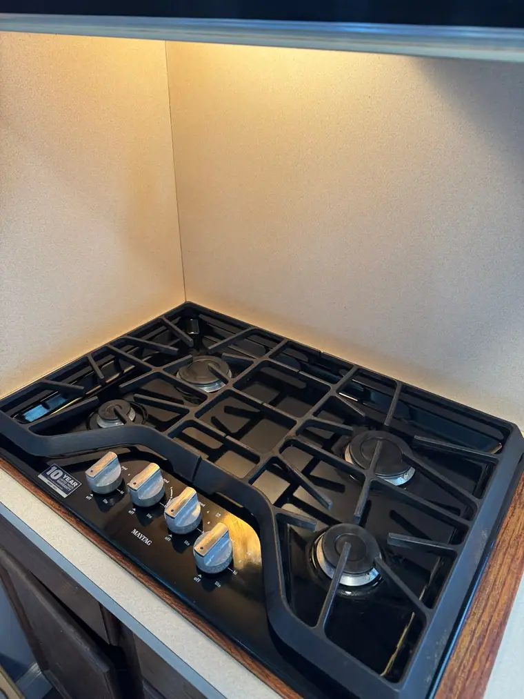 Kitchen cleaning by Ana's Maid in Monmouth County, New Jersey
