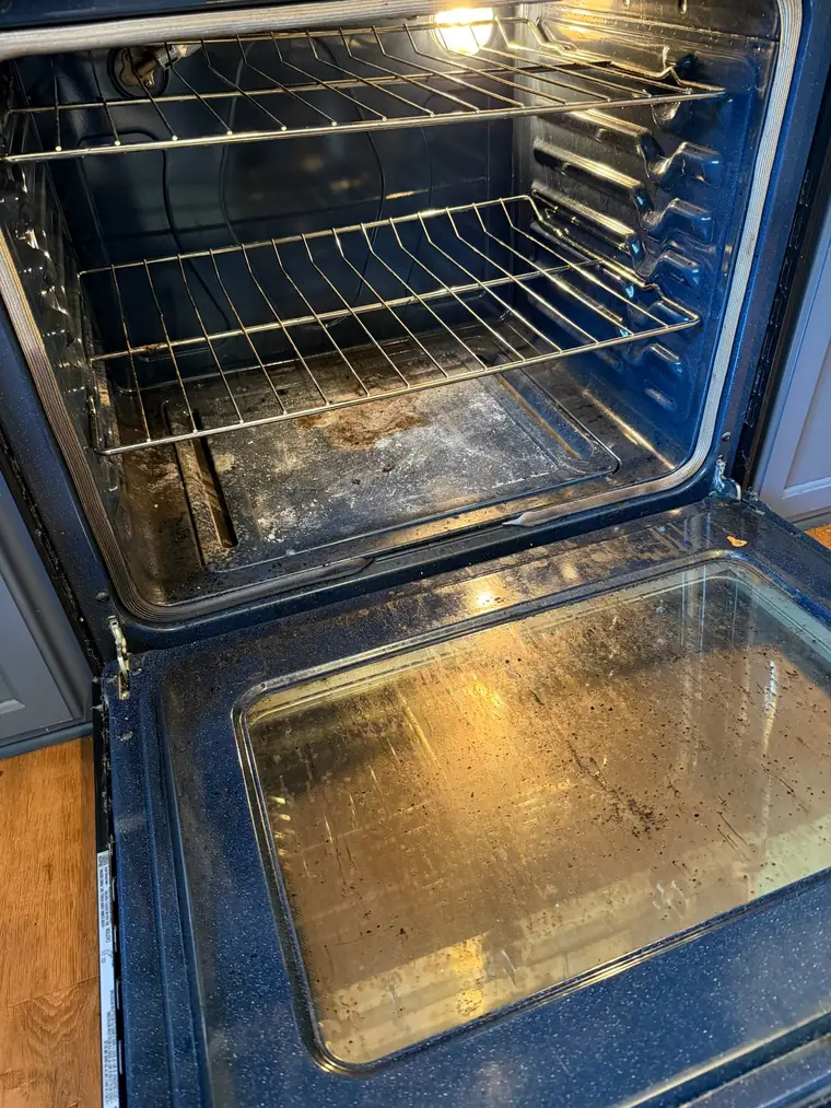 Kitchen cleaning by Ana's Maid in Monmouth County, New Jersey