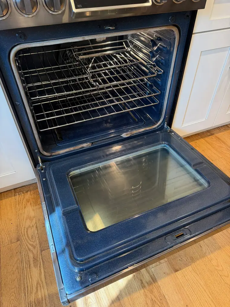 Kitchen cleaning by Ana's Maid in Monmouth County, New Jersey